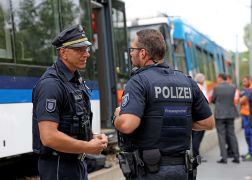 Zwoelf Verletzte Schwerer Strassenbahn Unfall In Jena  02